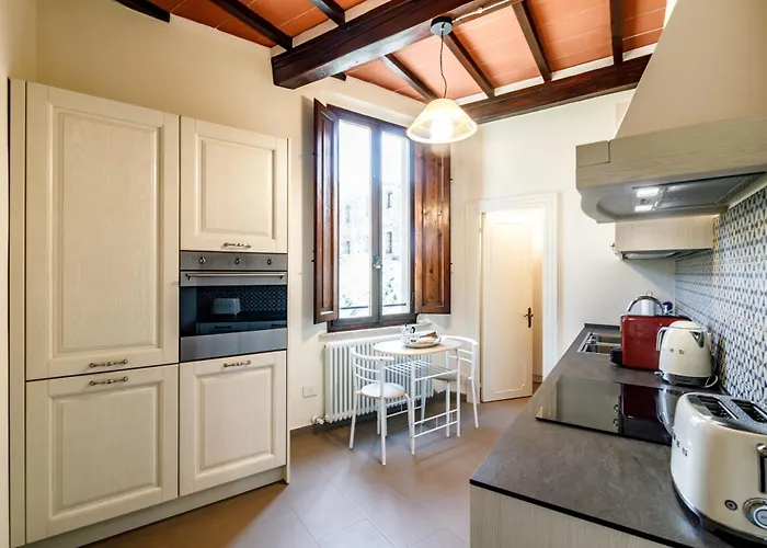 La Finestra Sul Luca 아파트 San Gusme